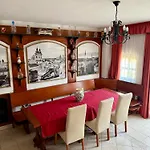 Leányka * Eger