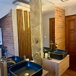 Leányka Appartement