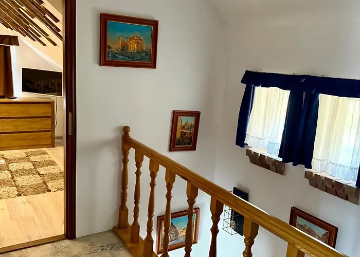 Leányka Apartamento Eger