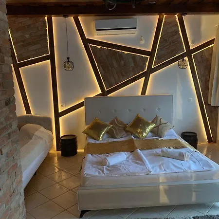 Daire Leanyka Vendeghaz